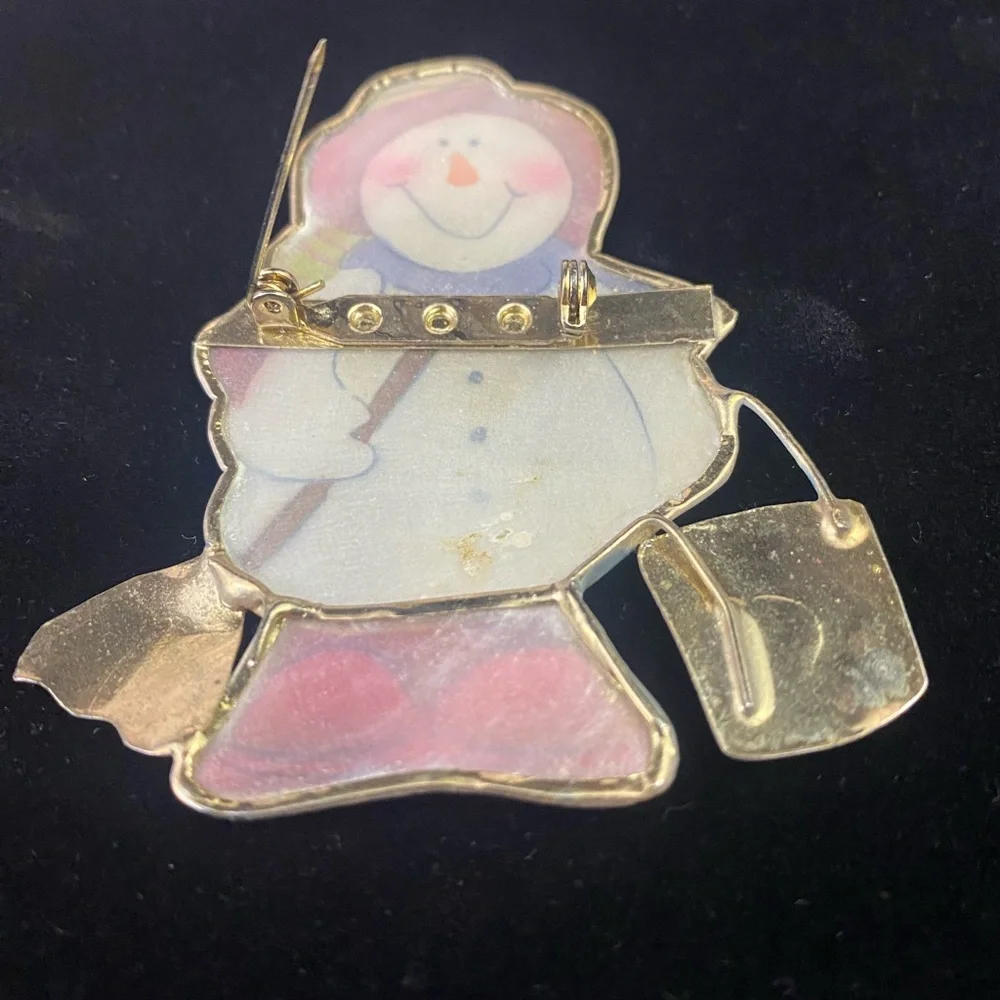 Vintage Snowman Pin Brooch Hand Painted Capiz Shell Gold Tone Christmas